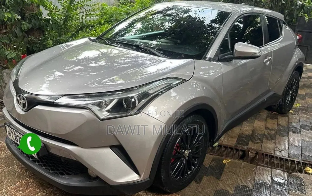 Toyota C-HR 2017 Silver