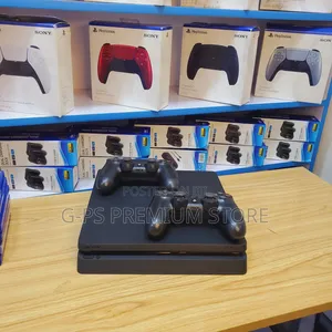  PlayStation 4 Slim
 100% ጥራት
 6 ጌሞች
 2 Original Joystick