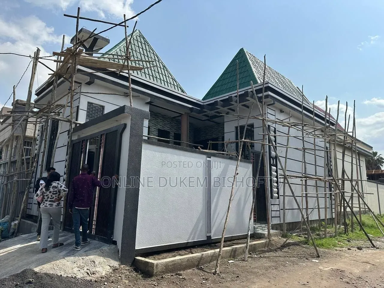 Furnished 10bdrm House in Dukem Bishoftu, Oromia-Finfinne for sale