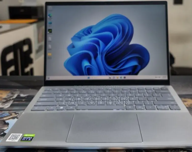 New Laptop Dell Inspiron 14 16GB Intel Core i7 SSD 512GB