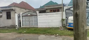 10bdrm Villa in Dukem Bishoftu, Oromia-Finfinne for sale