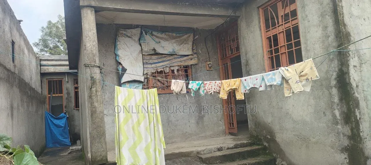 10bdrm Villa in Dukem Bishoftu, Oromia-Finfinne for sale