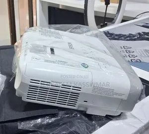 BRAND NEW EPSON Projector 
Has Remote 
Model Name: EB-x3
