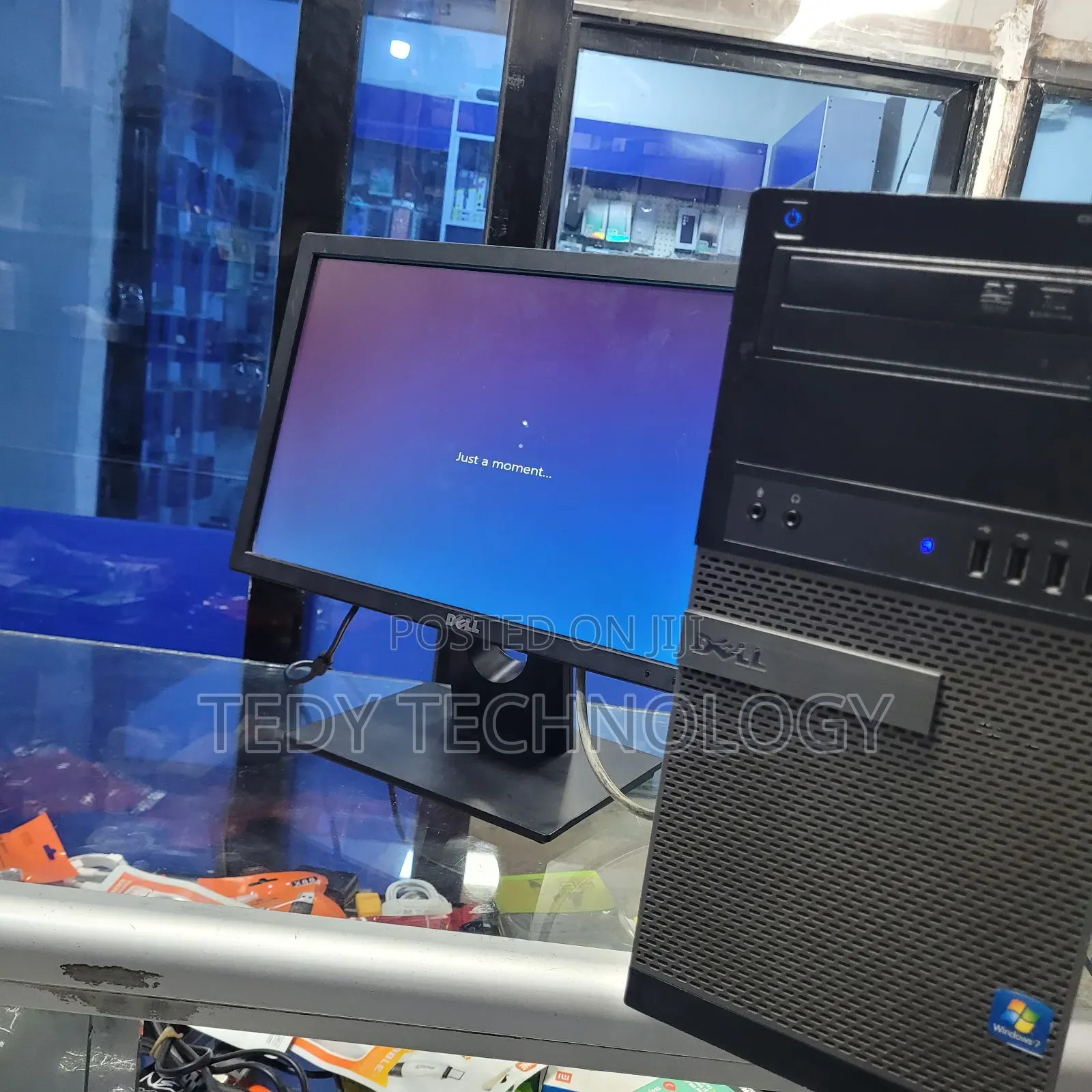 Desktop Computer Dell OptiPlex 790 4GB Intel Core i5 HDD 500GB
