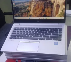 New Laptop HP EliteBook 840 G5 16GB Intel Core i5 SSD 512GB