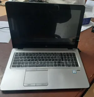 Laptop HP EliteBook 850 G3 8GB Intel Core i5 SSD 256GB