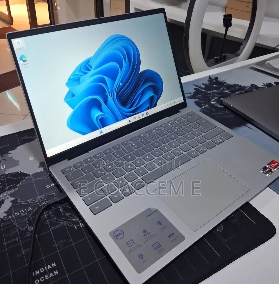 New Laptop Dell Inspiron 14 5435 16GB AMD Ryzen 7 SSD 1T