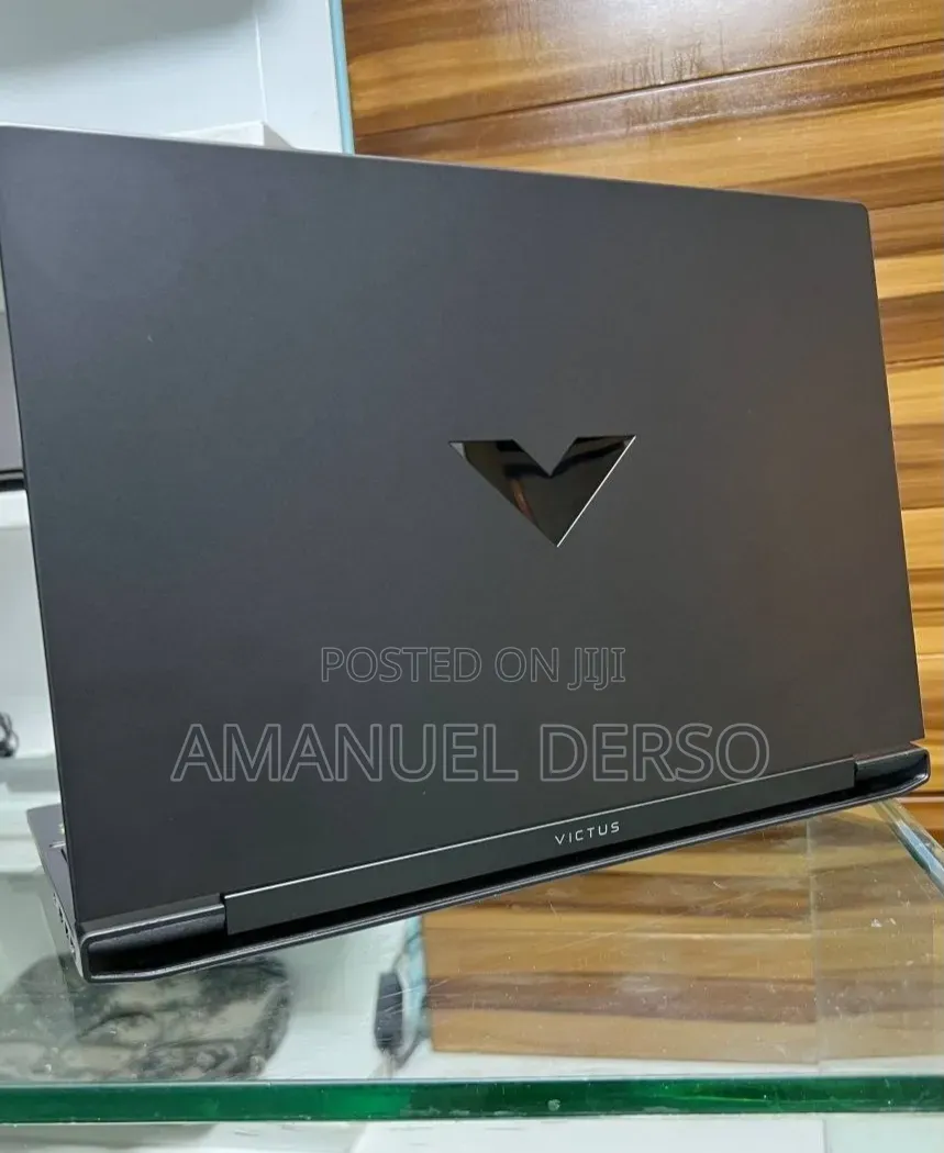 New Laptop HP Victus 15 16GB Intel Core i5 SSD 512GB