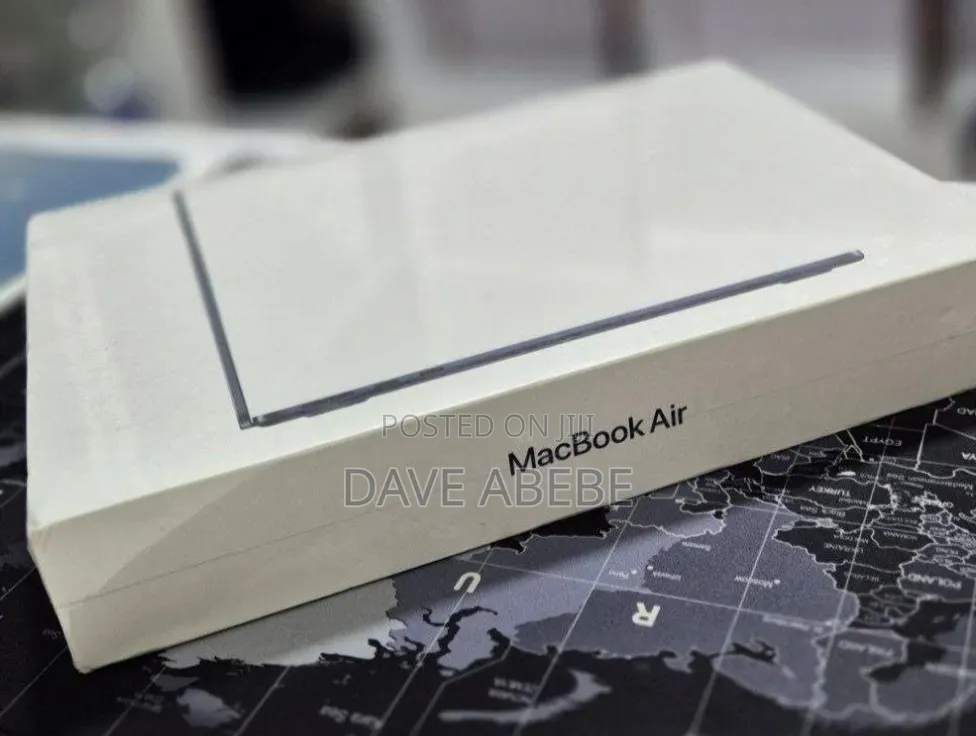 New Laptop Apple MacBook Air 2022 M2 8GB Apple M2 SSD 256GB