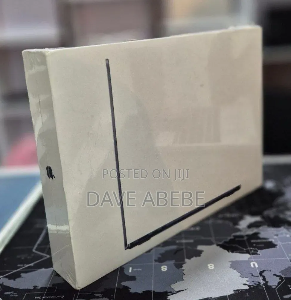 New Laptop Apple MacBook Air 2022 M2 8GB Apple M2 SSD 256GB