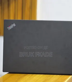New Laptop Lenovo ThinkPad T14s G4 16GB Intel Core i7 SSD 512GB