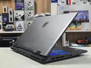 New Laptop MSI GP75 Leopard 16GB Intel Core i7 SSD 1T