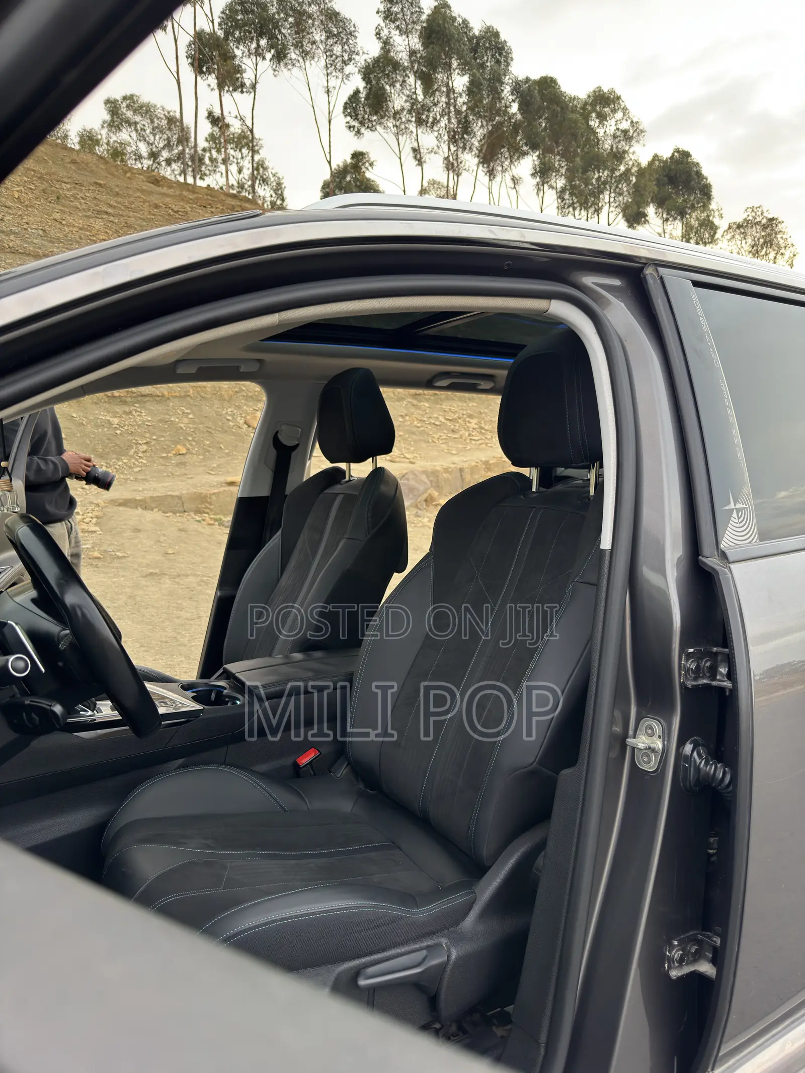 Peugeot 5008 2018 Gray