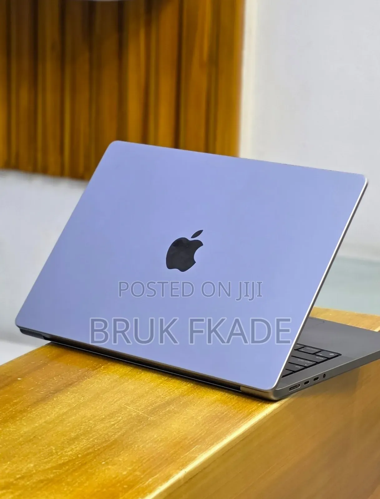 New Laptop Apple MacBook Pro 2021 M1 32GB Apple M1 Pro SSD 512GB