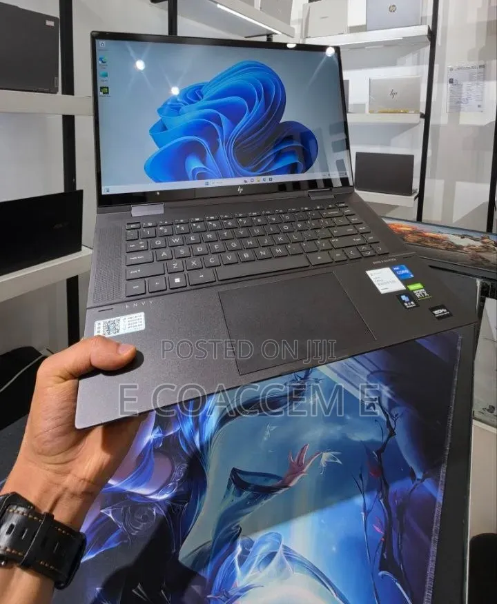 New Laptop HP 16GB Intel Core i5 SSD 512GB