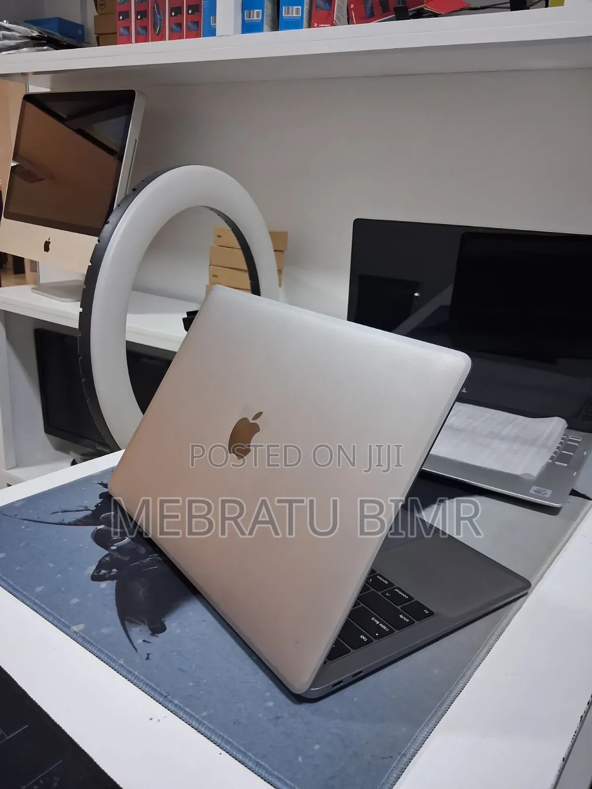 New Laptop Apple MacBook Air 2019 8GB Intel Core i5 SSD 128GB