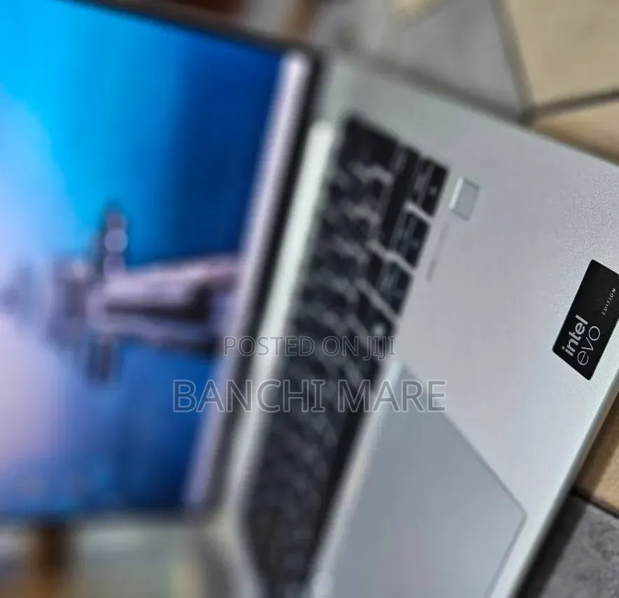 New Laptop HP EliteBook 840 G11 16GB Intel Core Ultra 7 SSD 512GB