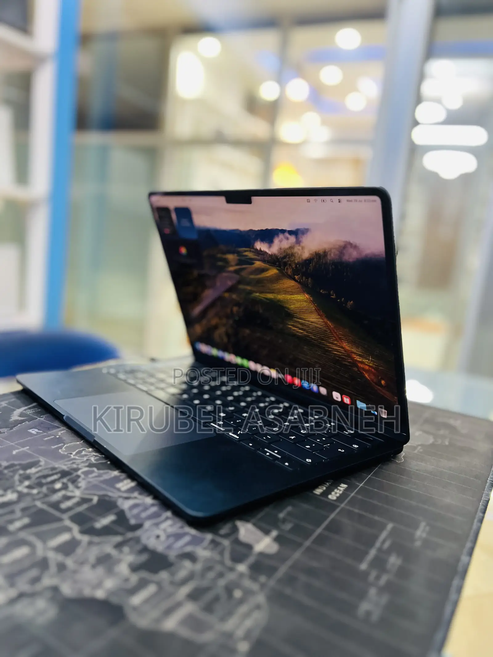 New Laptop Apple MacBook Air 2022 M2 16GB Apple M2 SSD 512GB