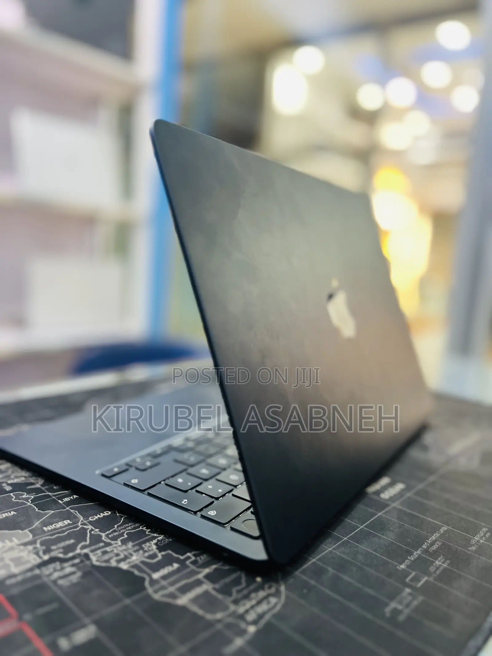 New Laptop Apple MacBook Air 2022 M2 16GB Apple M2 SSD 512GB