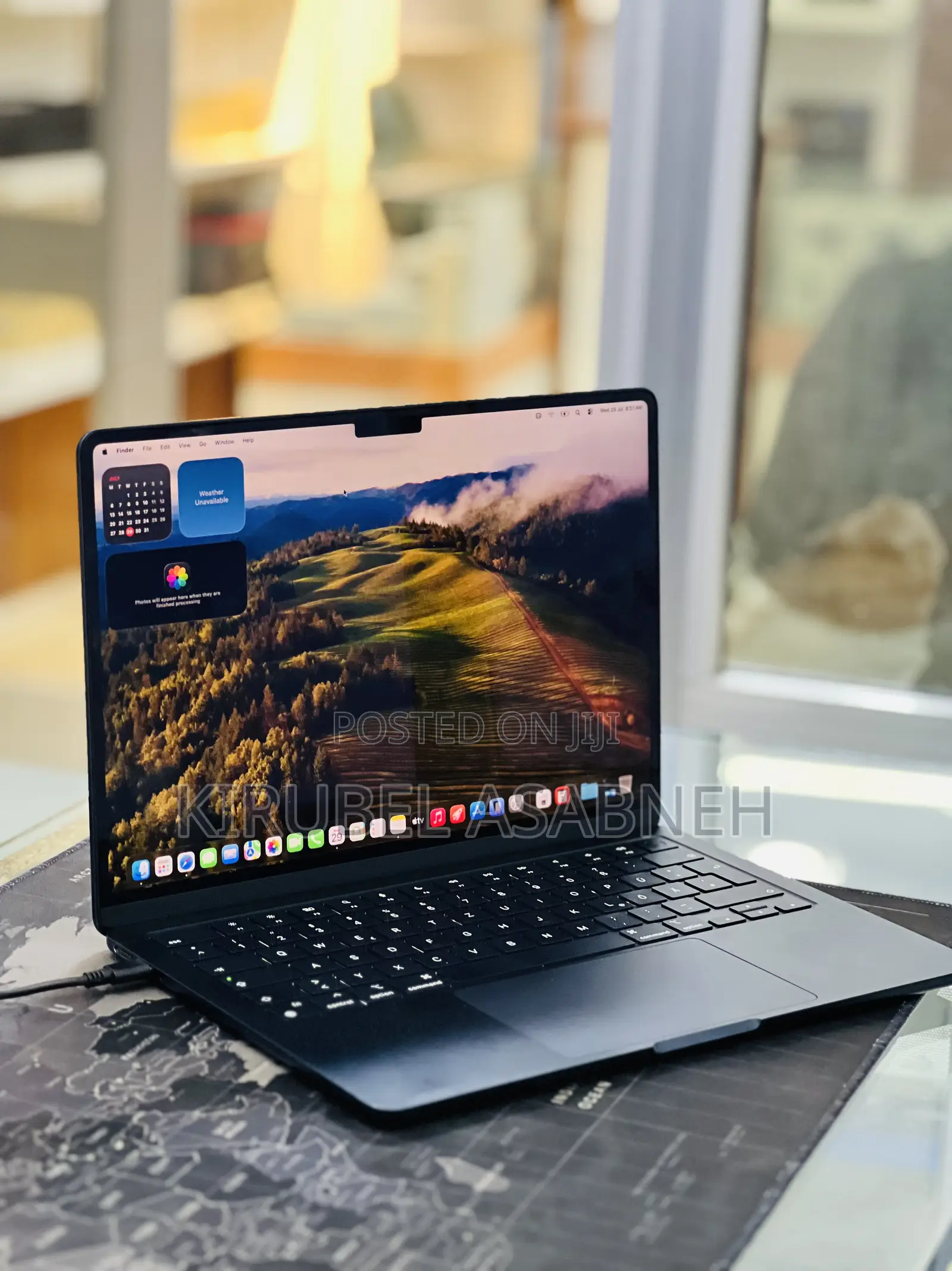 New Laptop Apple MacBook Air 2022 M2 16GB Apple M2 SSD 512GB