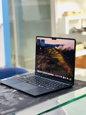 New Laptop Apple MacBook Air 2022 M2 16GB Apple M2 SSD 512GB