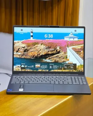 New Laptop Lenovo Ideapad 3 16GB Intel Core i7 SSD 512GB