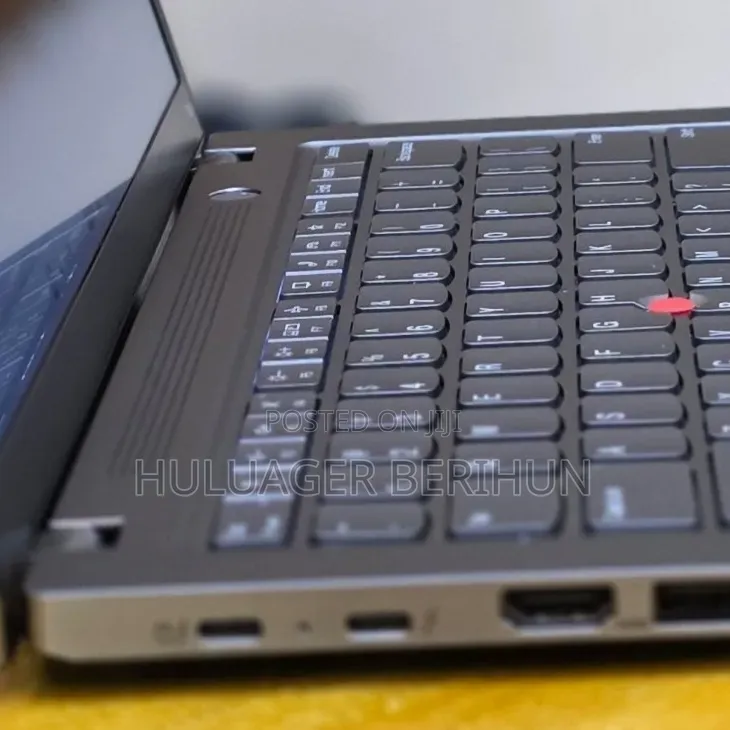 New Laptop Lenovo ThinkPad T14 16GB Intel Core i7 SSD 512GB