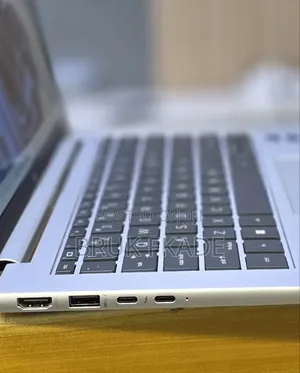New Laptop HP EliteBook 840 G10 16GB Intel Core i7 SSD 512GB
