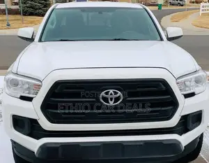 Toyota Tacoma 2015 White