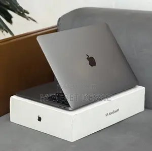 New Laptop Apple MacBook Pro 2021 M1 8GB Apple M1 SSD 256GB