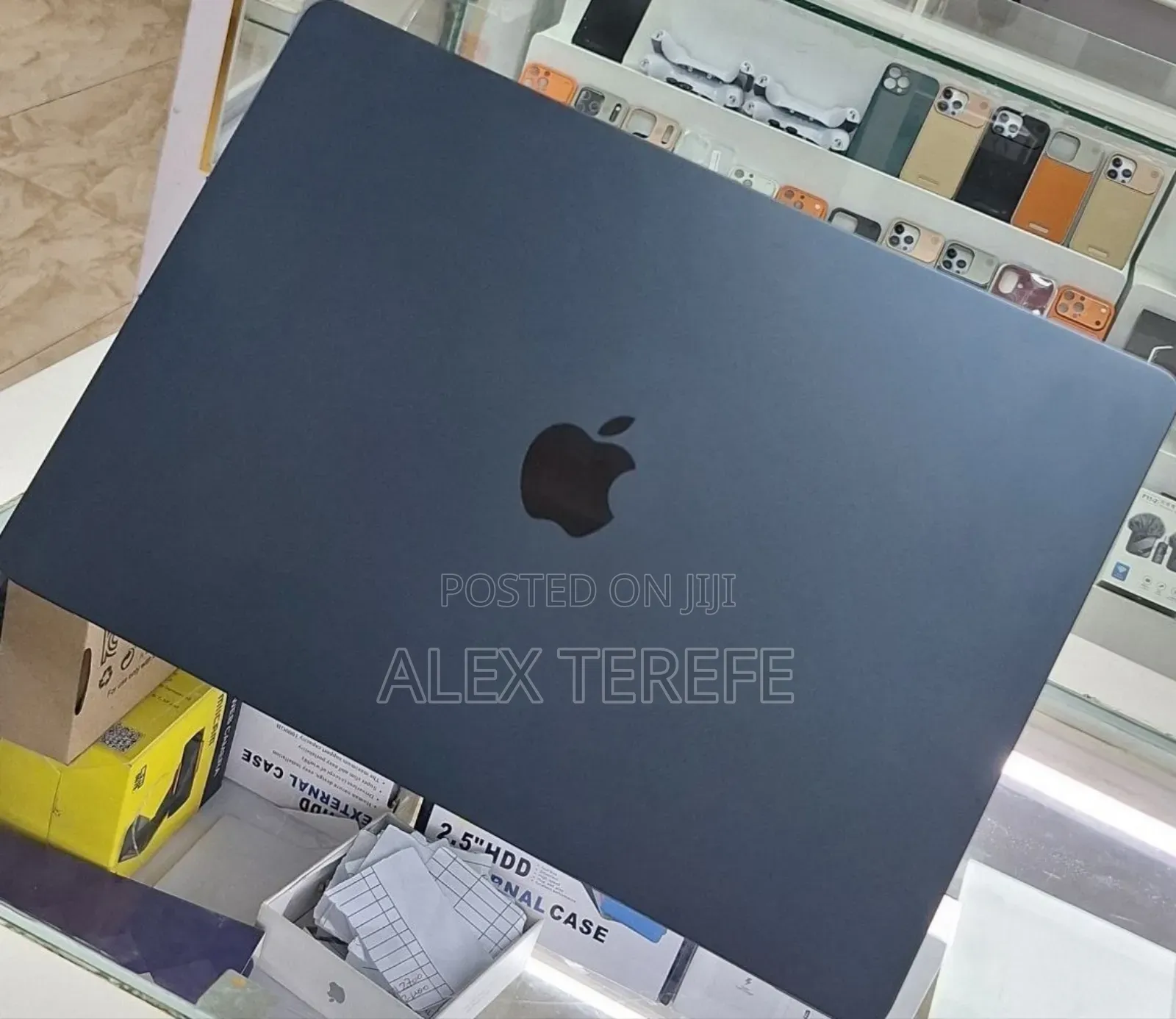 New Laptop Apple MacBook Air 2025 M4 16GB Apple M4 SSD 256GB