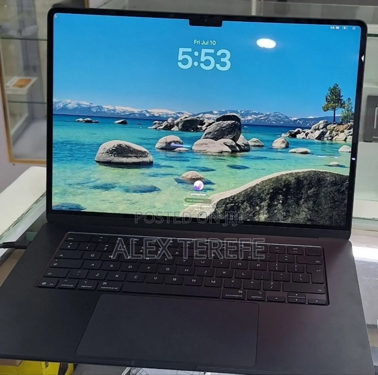 New Laptop Apple MacBook Air 2025 M4 16GB Apple M4 SSD 256GB