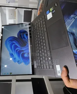 New Laptop HP Envy x360 16GB Intel Core i5 SSD 512GB