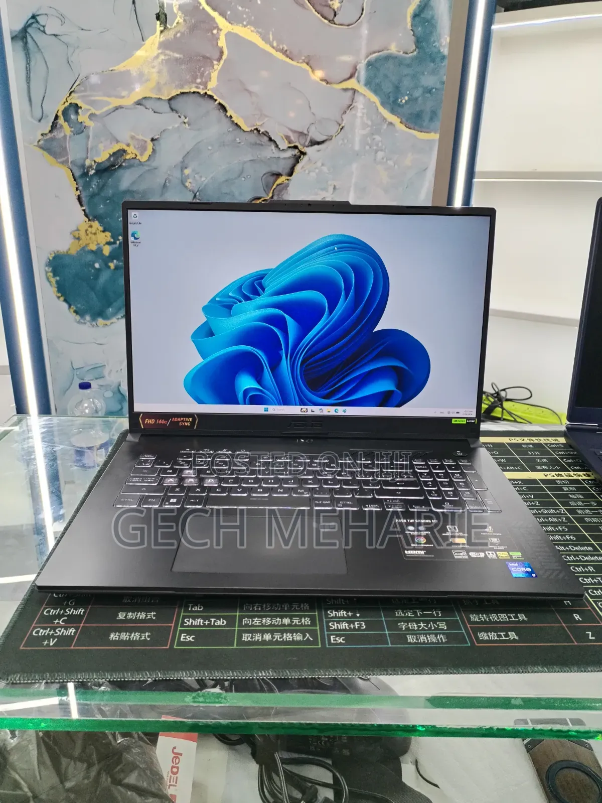 New Laptop Asus TUF Gaming F17 16GB Intel Core i7 SSD 1T