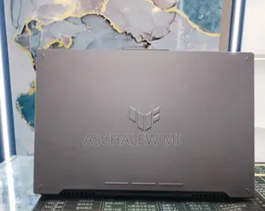 New Laptop Asus TUF Gaming F17 16GB Intel Core i7 SSD 1T