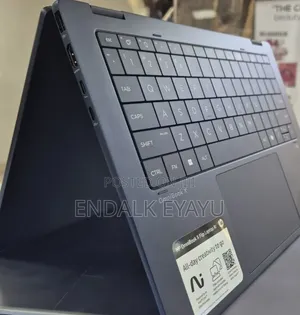 New Laptop HP OmniBook X Flip 14" 16GB Intel Core Ultra 7 SSD 1T
