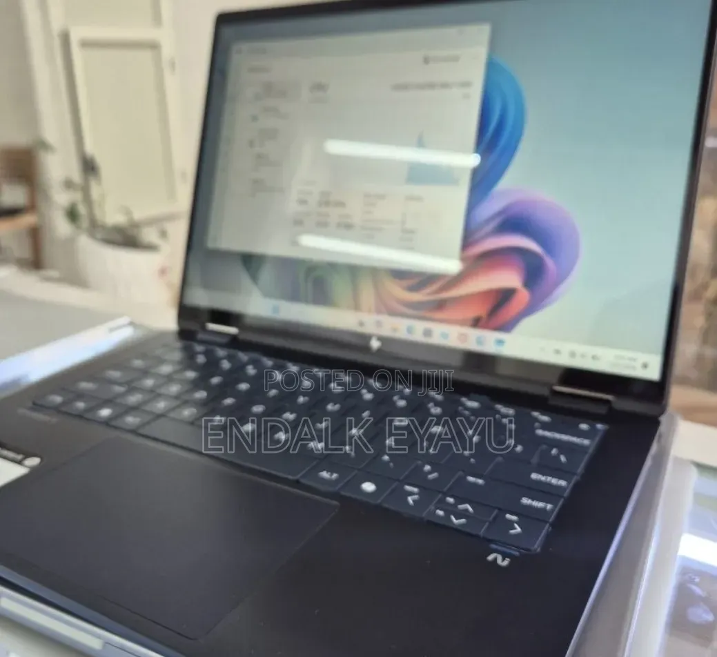 New Laptop HP OmniBook X Flip 14" 16GB Intel Core Ultra 7 SSD 1T
