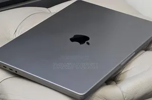 New Laptop Apple MacBook Pro 2021 M1 32GB Apple M1 Pro SSD 512GB