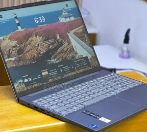 New Laptop Lenovo 16GB Intel Core i7 SSD 512GB