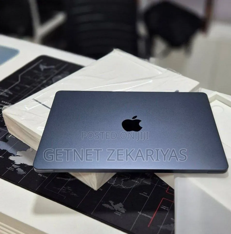 New Laptop Apple MacBook Air 8GB Apple M2 SSD 256GB