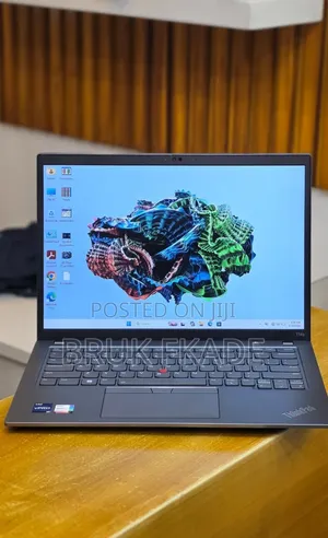 New Laptop Lenovo ThinkPad T14s G4 16GB Intel Core i7 SSD 512GB