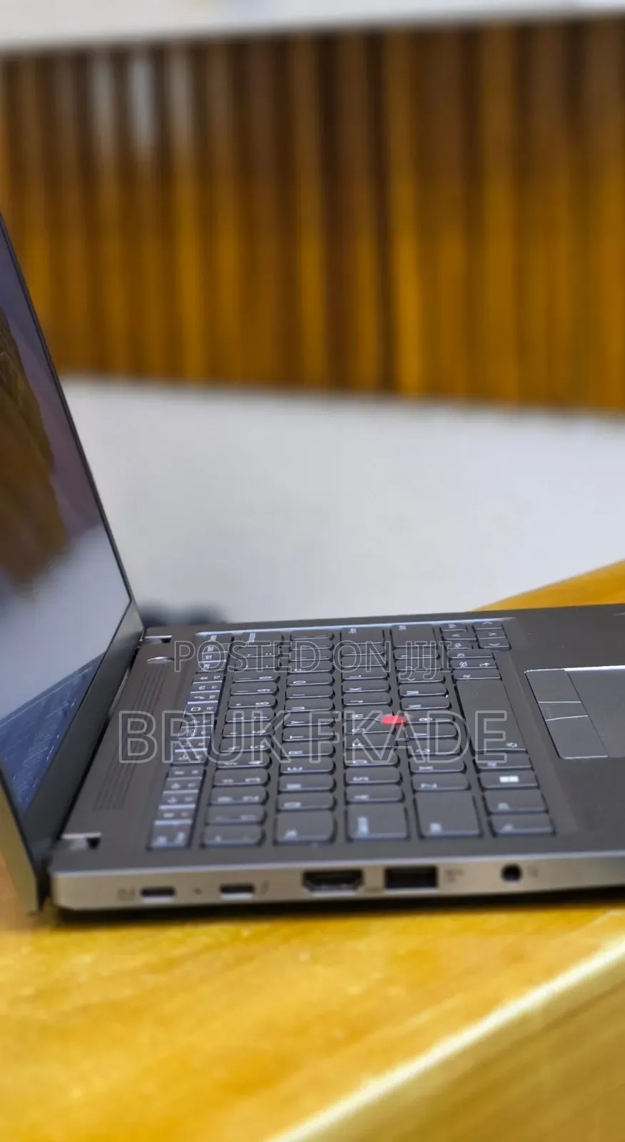 New Laptop Lenovo ThinkPad T14s G4 16GB Intel Core i7 SSD 512GB