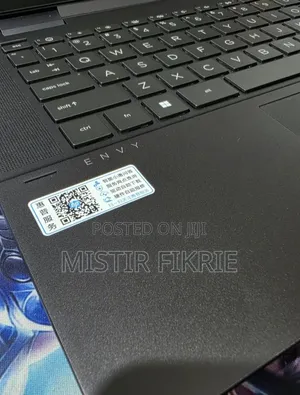 New Laptop HP Envy x360 16GB Intel Core i5 SSD 512GB