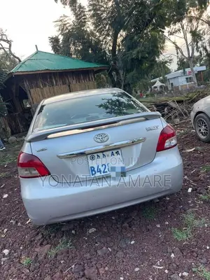 Toyota Yaris 2010