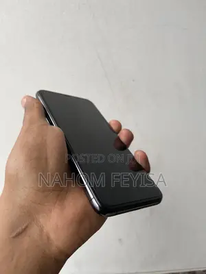 Apple iPhone 11 Pro Max 64 GB Black