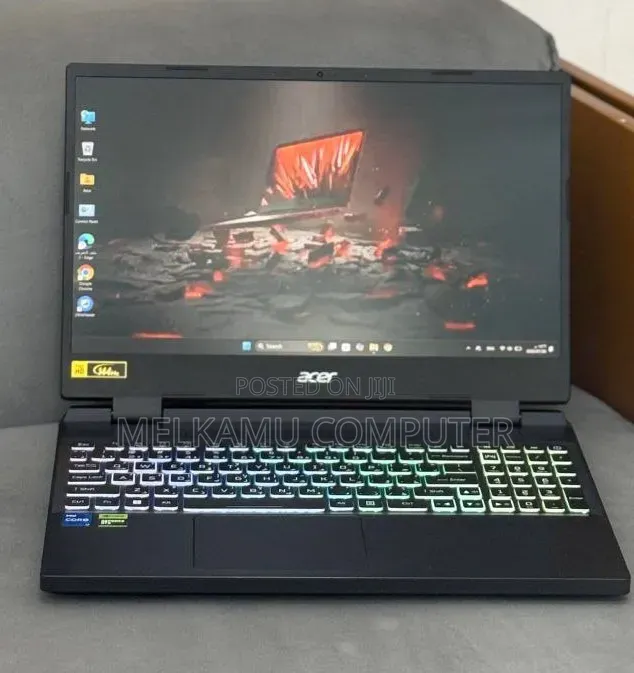 New Laptop Acer Nitro V 15 32GB Intel Core i7 SSD 1T