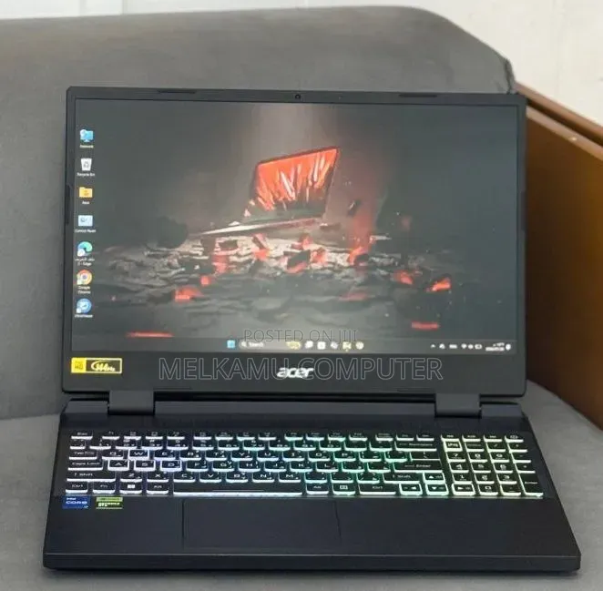 New Laptop Acer Nitro V 15 32GB Intel Core i7 SSD 1T