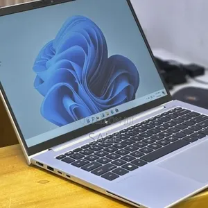 New Laptop HP EliteBook 840 10 16GB Intel Core i7 SSD 512GB