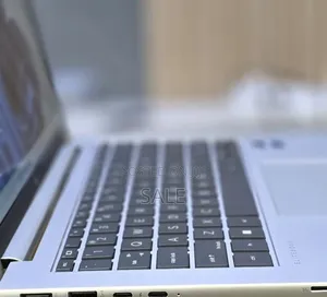 New Laptop HP EliteBook 840 10 16GB Intel Core i7 SSD 512GB