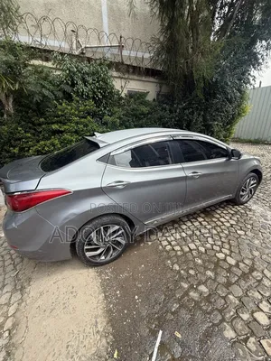 Hyundai Avante 2013 Silver